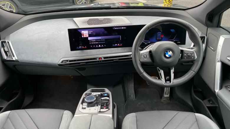 BMW iX 300kW xDrive45 M Sport 101kWh 5dr Auto [Pro Pack] Electric Estate